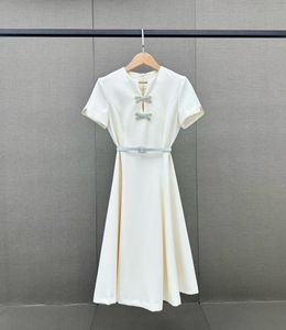 2024 lente/zomer nieuwe nieuwe designer jurk stijl ronde nek strass boog decoratie korte mouw jurk met korte mouwen