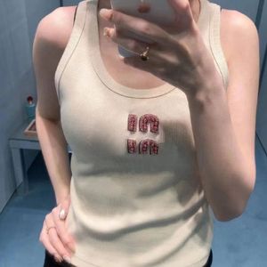 2024 Lente/zomer Nieuwe Stijl Designer Tops Vrouwen Gebreide Tank Top Ronde Hals Brief Strass Zwart Mouwloos Slim Fit korte