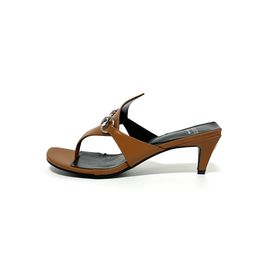 2024 Spring Summer Nieuwe dames sandalen vierkante kop klemmen slippers Designer Classic Buckle -serie cowhide fabric sandalen