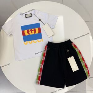 2024 SS Child Designer Cash Set Childrens enfants T-shirt à manches courtes + shorts imprimés set Brand Boys Vêtements Coton Tees Polo Taille 90-160 Plus de couleur