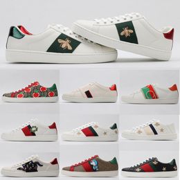 2024 SS Designers de luxe Chaussures Casual Hommes Femmes Blanc Sneaker Chaussures Low Cuir Baskets Snake Ace Bee Stripes Chaussure Marche Sports Baskets Scarpe avec boîte