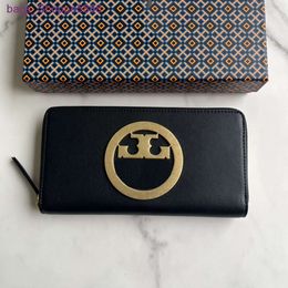 2024 Sac de conception de magasin 75% de réduction Brand Designer Handbag Hands sac Kira Grille Long Portefeuille Card Card Card Card Men Womeng241