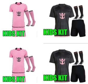 2024 SUAREZ MesSIS Miami Jerseys Football CF SERGIO MARTINEZ YEDLIN VAN DE BEEK BECKHAM MLS 24 25 kits de chemises de football pour enfants