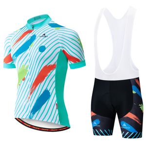 2024 Zomer fietsentrui set ademend team racing sport fiets kits heren korte fietsen kleding m087