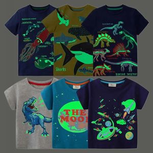 2024 Summer Fashion Children Luminous Dinosaurs Shark Cartoon T-shirt jongens shirt jumper top kinderkleding 240425