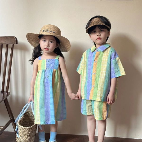 2024 Summer Kids Tops Set Cotton Striped Girls ShetSenders Dress Boys Tracksuit Frère et Soeur Tenue Childrens Tshirt Suite 240416
