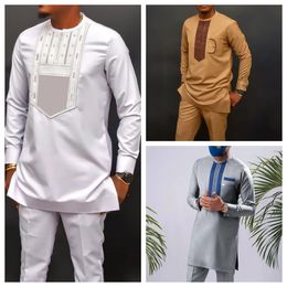 2024 Été Hommes Costume Africain Ethnique Style Décontracté 2 Pièces Ensembles Imprimé Haut À Manches Longues Pantalon Gentleman Mode Vêtements Tenues 240304