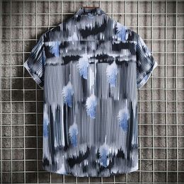 2024 Camisa nueva de verano Camisa impresa para hombres Flor fragmentada Fragmentada Camisa de manga corta C31 C31