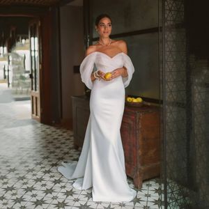 2024 Robes de soirée de mariage d'organza d'été sur l'épaule plis robe de mariée sirène satin femmes robes de mariée avec train robe de noiva