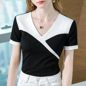 2024 Zomer sexy chic elegante mode retro Koreaanse stijl t-shirts voor vrouwen onregelmatige splicing v nek korte mouw chic tops 240522