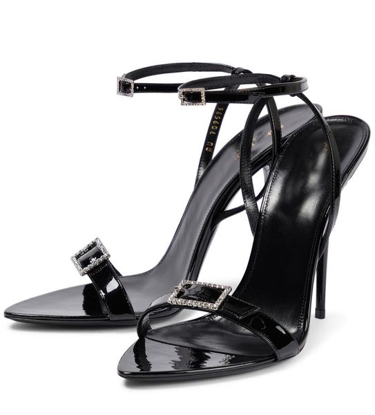 2024 Summer Walk Luxury Cassie crêpe Satin Designer Sandals Chaussures Femme Talage Claude Patent Gladiator Sandalias Gold-Tone Buckles Lady High Heels Shoe Box