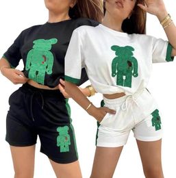 2024 Summer Women Tracksuit Suit Daily Casual Piece Set Set à manches courtes Top et shorts de jogger Green Imprimé Fitness Luxury T-shirts Sports T-shirts