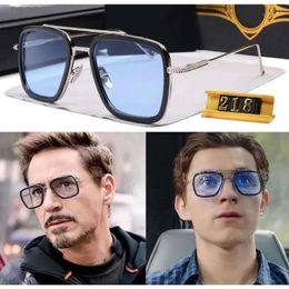 2024 Gafas de sol New Dita Flight 006 Tony Stark Iron Style Classic Unisex Gafas de sol Hombres Square Luxury Design Retro Mujeres Goggles de metal anteojos como