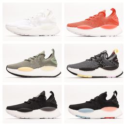 2024 Top Fashion Femmes Hoss Boost Chaussures de course Mesh Designer Tiple Quality Triple Blanc Black Gol Gris Gris Orange Bred Runners Athletic Sneakers Trainers Sports