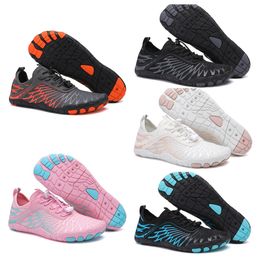 2024 Top de luxe Designer noir Red Outdoor Sneakers Creek Traçage Couple Anti Cutting Beach Fitness Fisness Cycling Swimming Amphibie Waterwading Shoes Summer