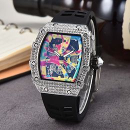 2024 Top Luxury Luxury Brand Men's Rubber Diamond Watch Fly Back Time White Ceramic Multifunctional Quartz Movement