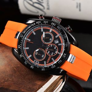 2024 Top Luxe Mens Montre Quartz Endurance Pro Avenger Chronographe 44mm Montres Plusieurs Couleurs En Caoutchouc Hommes Montres Montres-bracelets en verre