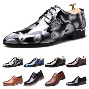 2024 zapatos de cuero para hombres en la impresión británica Bule Bule Black Brow Oxfords Flat Office Fiesta Boda Redonda Tamaño 38-48 Gai