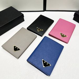 2024 Topkwaliteit Designer Bain Vertical Purse Mode Vier kleuren kalfsleer Purse Gold Silver Triangle Epsom Leather Women Handtas Card Slot Damestas Box