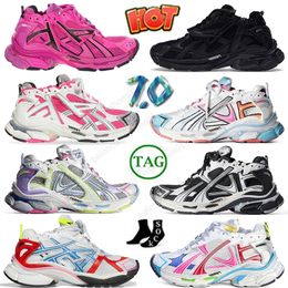 2024 Piste Runners Sneakers 7.0 Designer Dress Chaussures Platform sur marque graffiti blanc noir déconstruction transmit hommes tracks entraîneurs femmes coureur 7 Tess s.gomma
