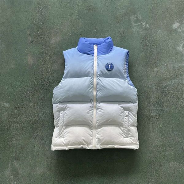 2024 Trapstar Blue Men's Vests Light Men Jacket Designer Chaude Plus Veet Broidered Windproof Ladies Gradient Varieur High Street Style Variety BJ668