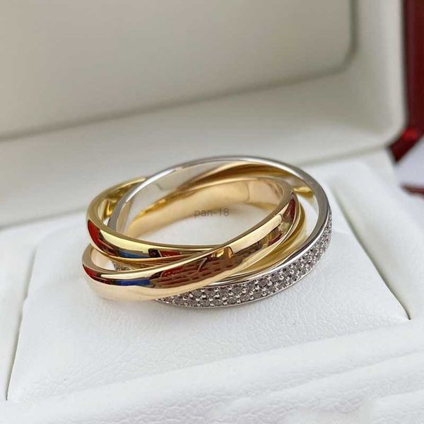2024 Charms del anillo Trinity para mujer diseñador Pareja Tamaño 678 para hombre diamante Cruzado tricíclico Calidad T0P Chapado en oro 18K