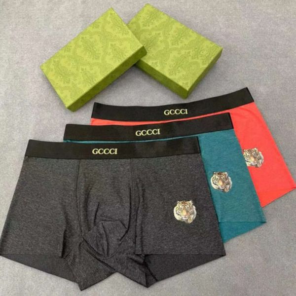 2024 Sous-vêtements Hommes Sous-vêtements Designer Sous-vêtements courts Boxer Soie de glace Été Section ultra mince Mode Populaire Short en vrac Tête Slit 555vvv