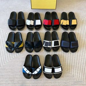 2024 Unisex Designer Slides Heren Dames Rubberen Slippers Zomer Strand Outdoor Cool Slipper Mode Brede Slides Mannen Slide Platte Slippers Sandalen Met Doos 35-46