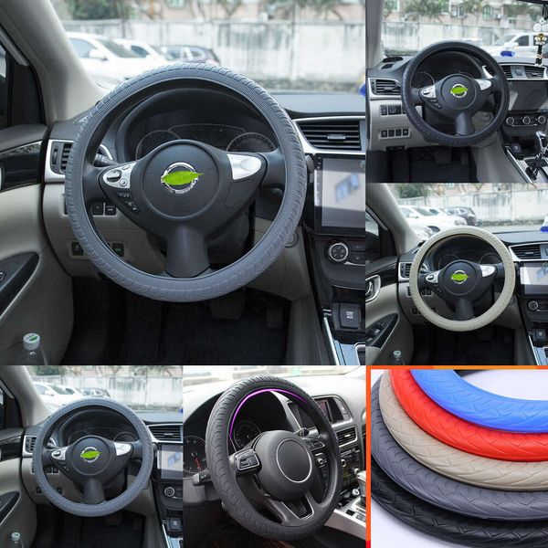 2024 Universal 38 cm Car Silicone Wheel Cleering Couvre de couverture Sheldproof Accessoires pour Audi / Nissan / Peugeot / Honda / Hyundai / BMW