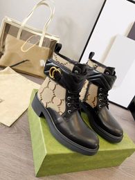 2024 Mode d'hiver Bottines pour femmes Dupe Designer Chaussures de luxe Alphabet Imprimer Bottes en cuir véritable avec la boîte EUR 35-42