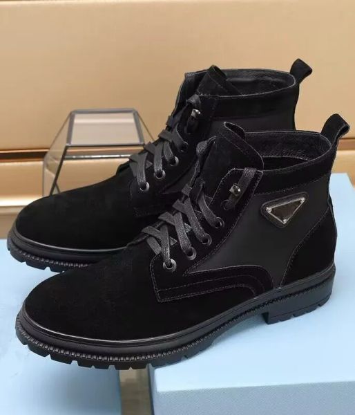 2024 Hombres de invierno Botas de tobillo monolito Cuero cepillado negro Botines con suela de goma técnica Caballero Botas de combate Caballero caminando EU38-45