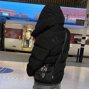 2024 Hiver Hommes Trapstar AW20 Irongate À Capuchon Matelassé Femmes Chaud Vintage Veste Courte De Qualité Supérieure Brodé Lettrage Manteau 598ff