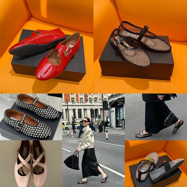 2024 Avec Box Designer Sandal Ballet Slipper Slider Chaussures de dressing plates Danse Femmes Toe Strass Chaussures de bateau de luxe en cuir riveté boucle chaussures taille 35-40