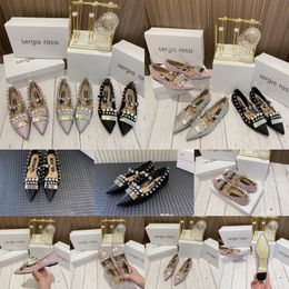 2024 con sandalias de diseñador de caja de lujo Lady Beach Sandal Party Fiesta de boda zapatillas Flanas Sandalias de moda Mujer Gai Tamaño 36-41
