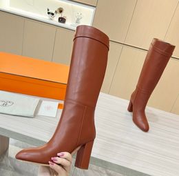 2024 avec boîte designer de luxe en cuir femmes bottes désert botte flamants véritables cuirs grossiers hiver designers chaussures plate-forme martin femmes bottes de genou