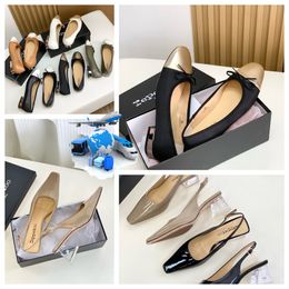2024 avec boîte de conception de qualité supérieure sandales de luxe pantoufles de luxe Womens Crystal Heel Bowknot Dancing Chaussures Gai Platform Size 35-39 5cm