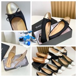2024 avec box Top Quality Designer Sandals Luxury Slippers Womens Crystal Heel Bowknot Dancing Chores Soft Room Gai Plateforme Slip-On Taille 35-39