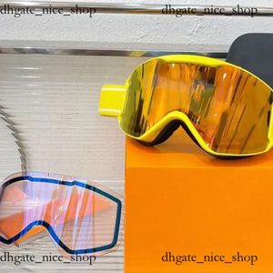 2024 Femmes Designer Lunettes de ski Lunette Réalité Lunettes Hommes Femmes Réglable Luxe Grandes Lunettes Lunettes Plein Cadre Avec Lunettes Magnétiques Valentino 838