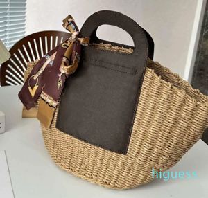 2024 Femmes Nouveaux sacs de créateurs sacs fourre-tout de plage sac de plage Fashion Fashion High Quality En cuir souple sacs à main d'embrayage Sac à bandoulière