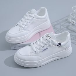 2024 Vrouwen Witte Sneakers Herfst Lace Up Dikke Bodem Casual Flats Antislip Outdoor Wandelen Sport Board Schoenen Sapatos femininos