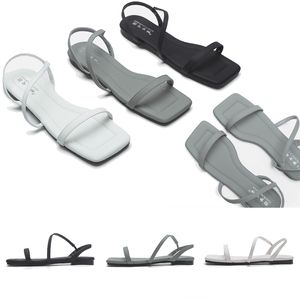 2024 Sandales de créateurs de femmes Blue Black White Summer Simers Gai Style Minimaliste pour chaussures Sneakers d'extérieur