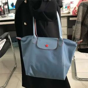 2024 Sacs de bouletage pour femmes Sac fourre-tout pliable Broided Horse Crossbody Sacs Classics Sac de plage de sac à main