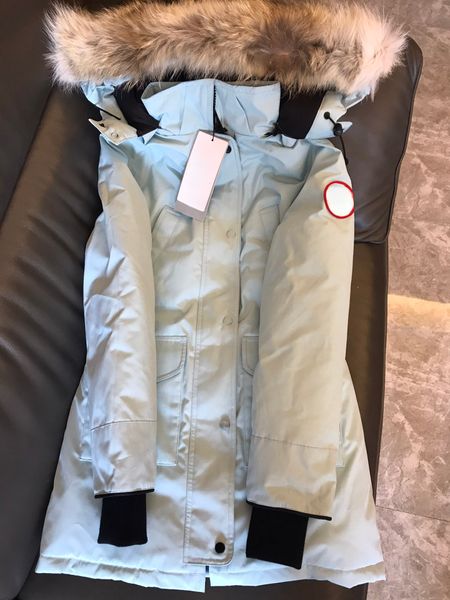 2024 Jackets para mujeres Fashion Fashion Luxury Designer Brand Down Jacket Parkas Epaulettes Tendencia Invierno Cotton Cotton Warm Outwer Autwear Coat Etiqueta Gray Cyan