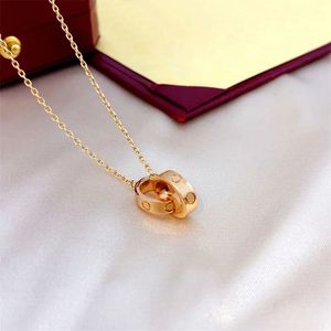 2024 damesketting voor vrouw liefde sieraden gouden hanger dubbele ring roestvrijstalen sieraden mode ovale in elkaar grijpende ringen Claviculaire ketting kettingen designerQ9