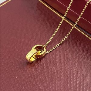 2024 dames ketting voor vrouw liefde sieraden gouden hanger dubbele ring roestvrijstalen sieraden mode ovaal in elkaar grijpende ringen claviculaire ketting kettingen ontwerperq21