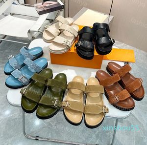2024 dames sandaalontwerper sandalen slippers vakantie strand sandalen wandelen slipper
