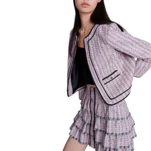 Xiaoxiang m * aje – ensemble veste et jupe courte en tweed pour femmes, couleurs mélangées, passepoil, col rond, pompon gâteau, 2024