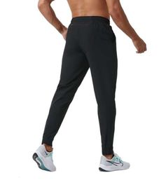 2024 Yoga broek Mens Jogger lange broek sport outfit snel droge trekstring gym zakken trainingsbroek broek casual elastische taille fitness 1152ess