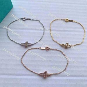 2024Bracelets de charme Bracelet Tans Nouveau Double Tiffco Light Body Diamond Home Même 925 Sterling Silver Ins Small et High Beauty Designer