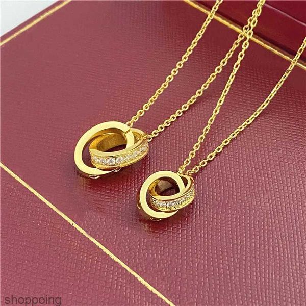 2024 COLLACIÓN DE MOBEN CHOKER Love Jewelry Gold Pendse Dual Anillo de acero inoxidable Fashion Fashion Anillos de enclavamiento ovalado Collares de cadena clavicular GIFS